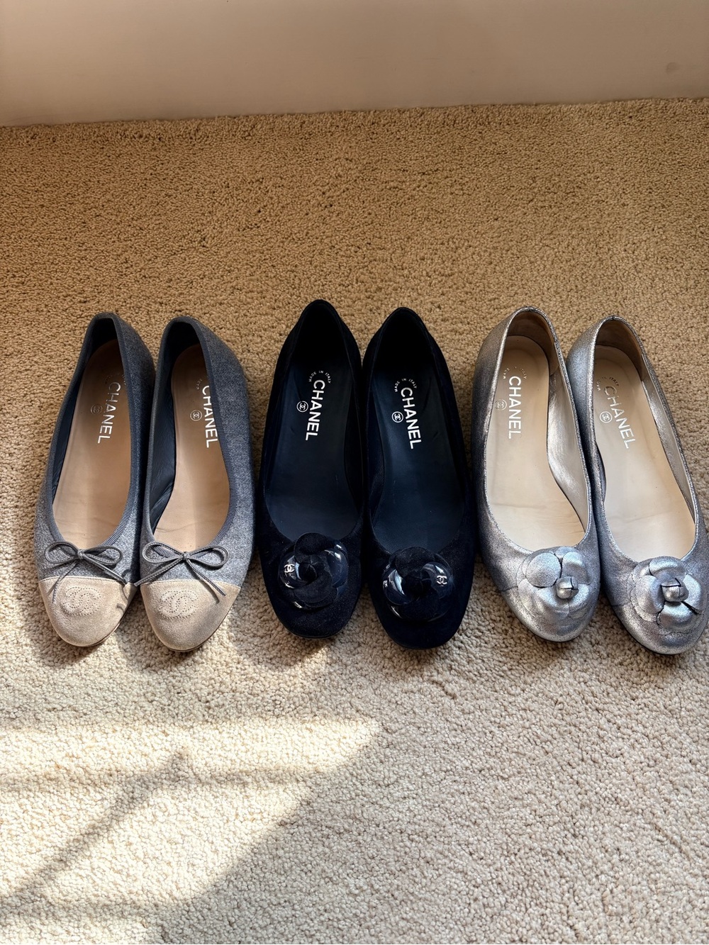 Chanel Women's Ballet Flats - Classic Leather & Suede Styles. Size 9.5
